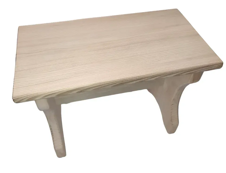 Dřevěná stolička